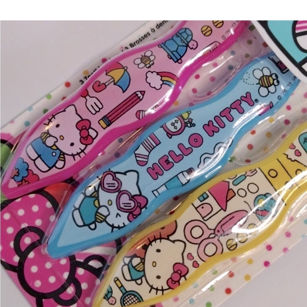 💖 3pk x toothbrushes set HELLO KITTY Sanrio kids yellow blue pink Kawaii NWT